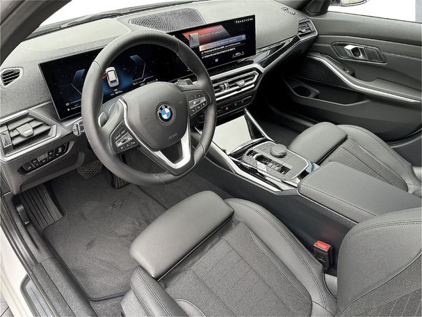 BMW 320i Touring 135 kW image number 12