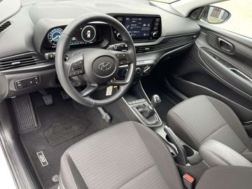 Car image 10