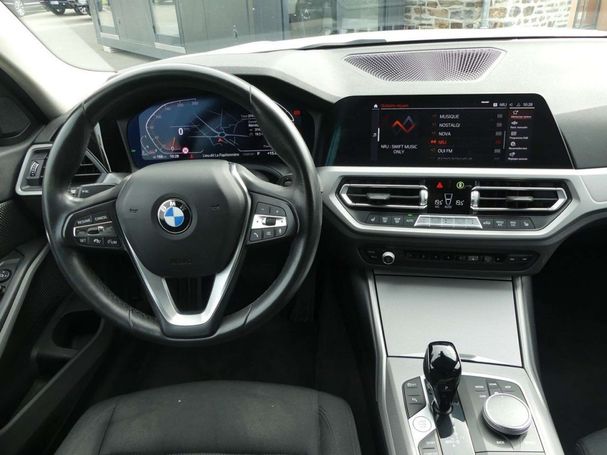 BMW 320d xDrive 140 kW image number 8