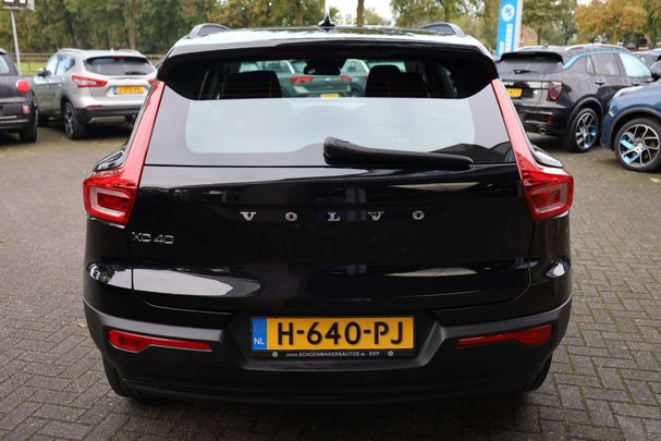 Volvo XC40 T3 115 kW image number 66