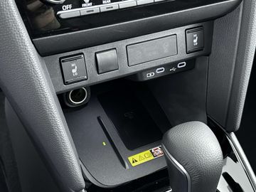 Car image 32