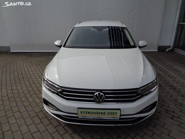 Volkswagen Passat Variant 1.5 TSI Elegance DSG 110 kW image number 2