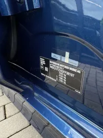 Car image 36