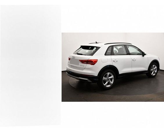 Audi Q3 35 TFSI S tronic Advanced 110 kW image number 2