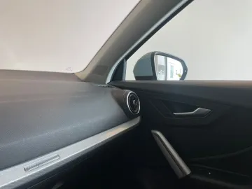 Car image 41