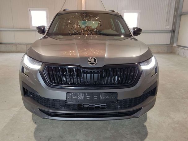 Skoda Kodiaq 2.0 TSI 4x4 DSG Sportline 140 kW image number 3