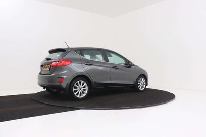 Car image 41