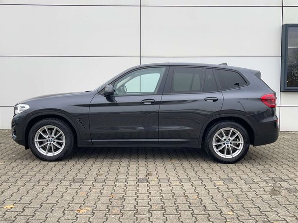 BMW X3 xDrive20d Advantage 140 kW image number 15