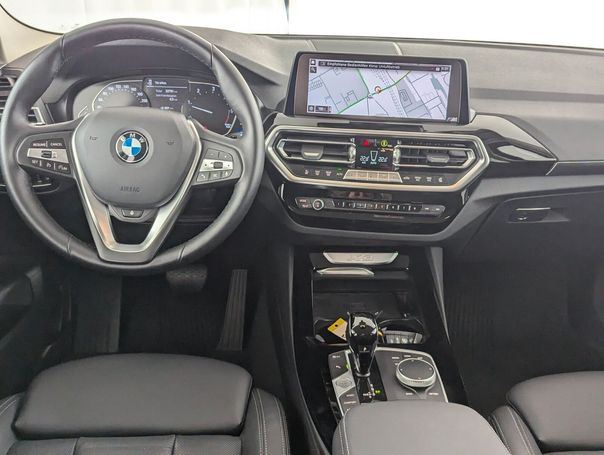 BMW X3 xDrive20d 140 kW image number 16