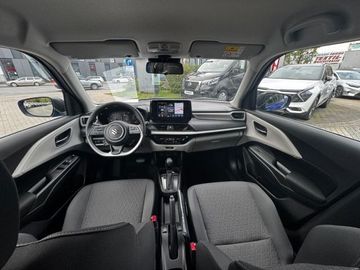 Car image 12