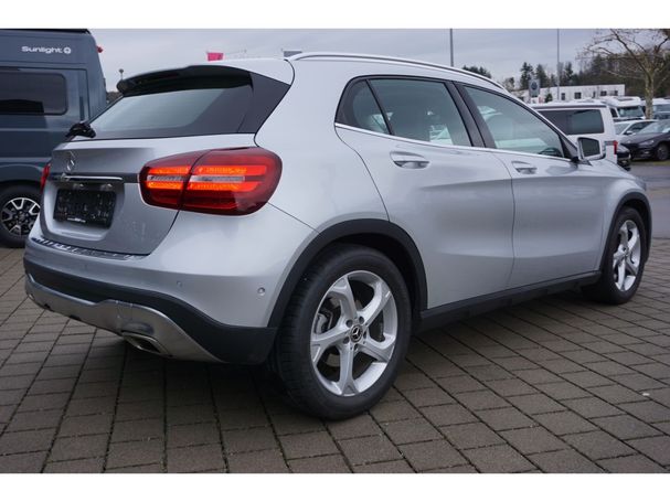 Mercedes-Benz GLA 250 7G-DCT Urban 155 kW image number 7