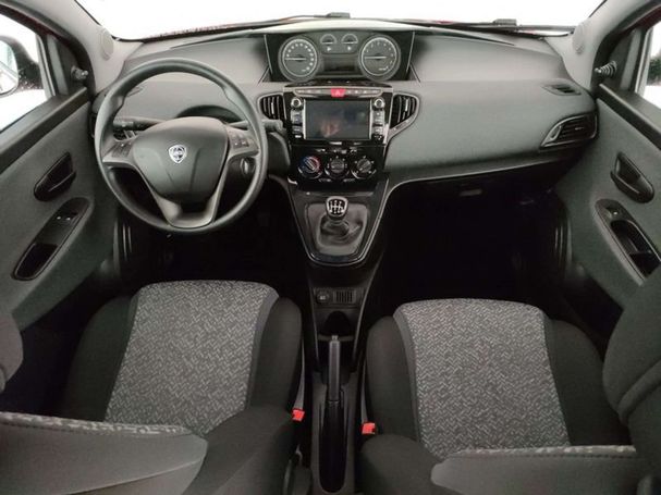 Lancia Ypsilon 51 kW image number 9