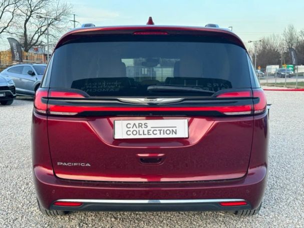 Chrysler Pacifica 214 kW image number 3