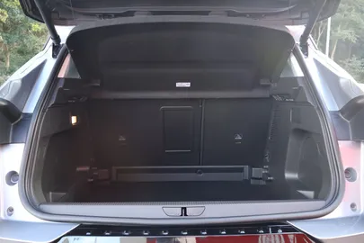 Car image 29