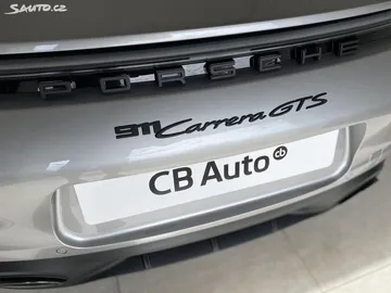 Car image 29
