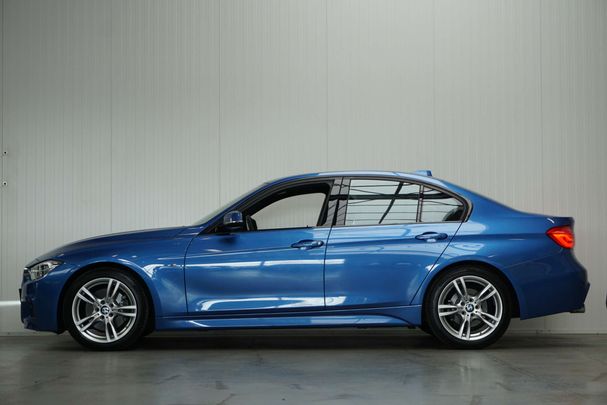 BMW 330i 185 kW image number 10