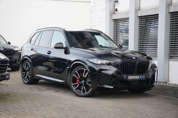 BMW X5 50e xDrive 360 kW image number 1