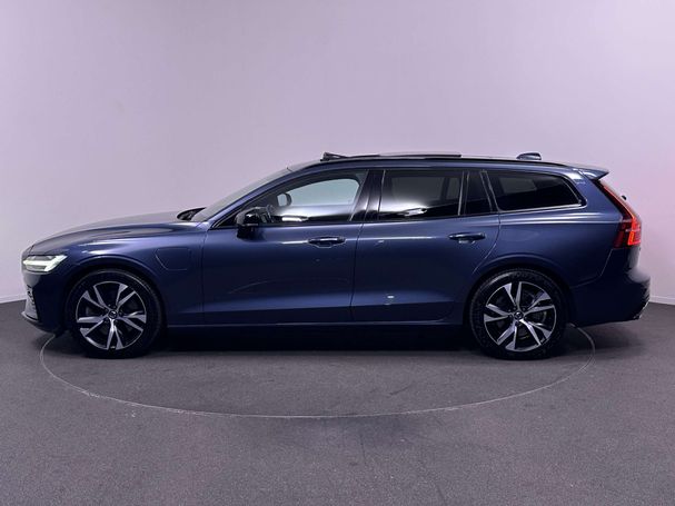 Volvo V60 T8 Twin Engine R Design AWD 287 kW image number 4