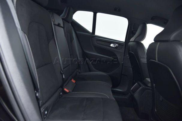 Volvo XC40 D3 AWD 110 kW image number 48