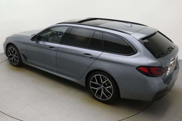 BMW 520d Touring xDrive 140 kW image number 9