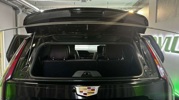 Cadillac Escalade 6.2 V8 AT Platinum 313 kW image number 6