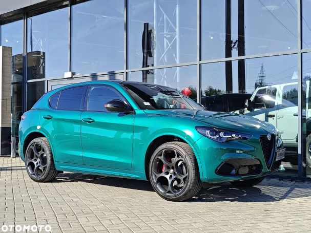 Alfa Romeo Stelvio 2.2 Q4 154 kW image number 2