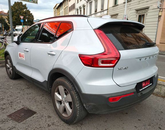 Volvo XC40 T3 Momentum 120 kW image number 7