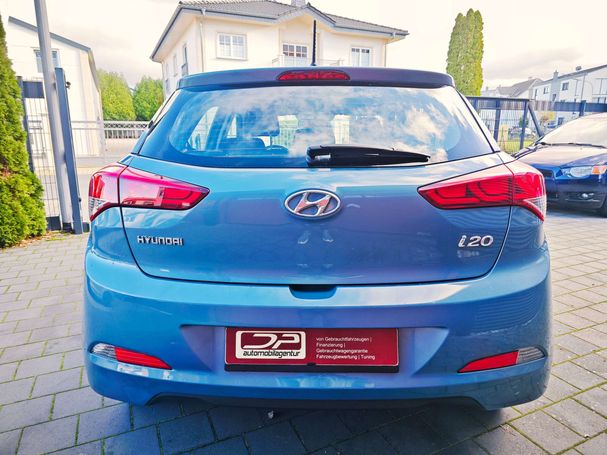 Hyundai i20 Blue 1.2 55 kW image number 6