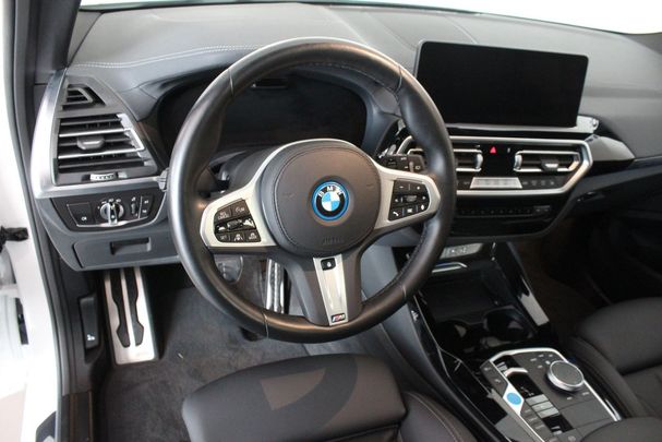 BMW iX3 M Sport 210 kW image number 8