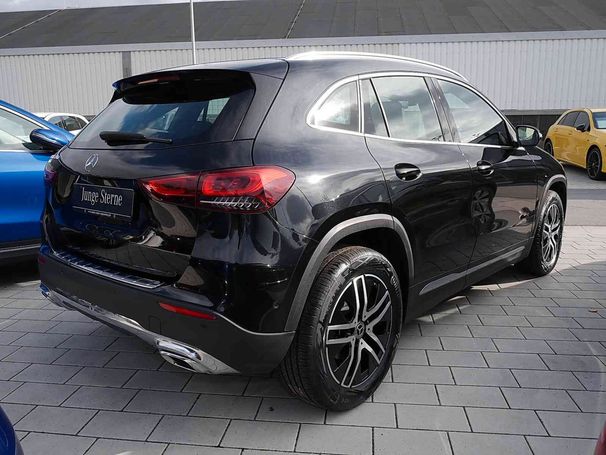 Mercedes-Benz GLA 180 d 85 kW image number 3