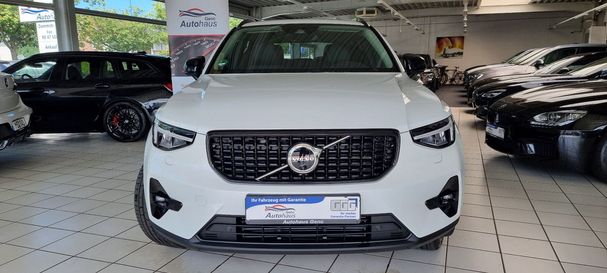 Volvo XC40 Plus Dark Geartronic 95 kW image number 3