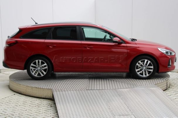 Hyundai i30 T 103 kW image number 8