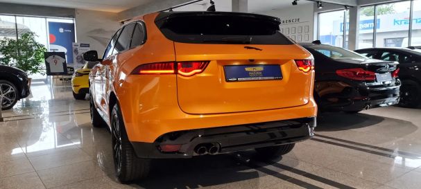 Jaguar F-Pace AWD Prestige 132 kW image number 4