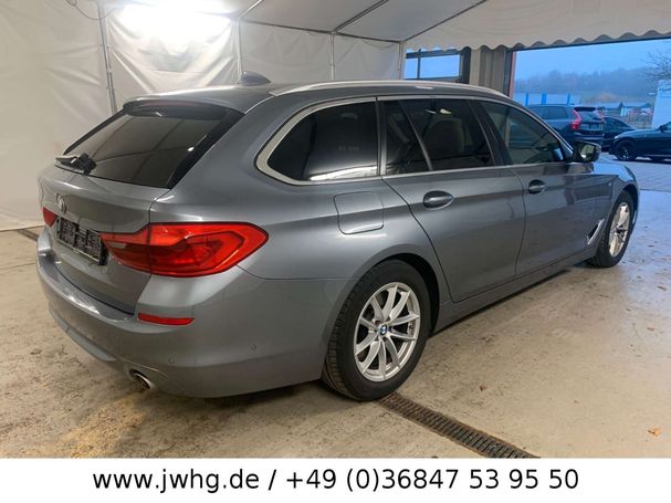 BMW 530d Touring xDrive 195 kW image number 3