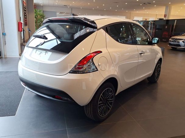 Lancia Ypsilon 51 kW image number 4