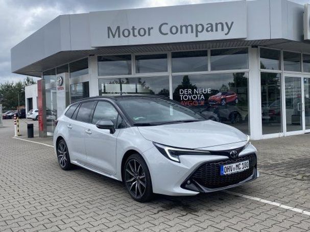 Toyota Corolla 2.0 Hybrid Touring Sports GR Sport 144 kW image number 2