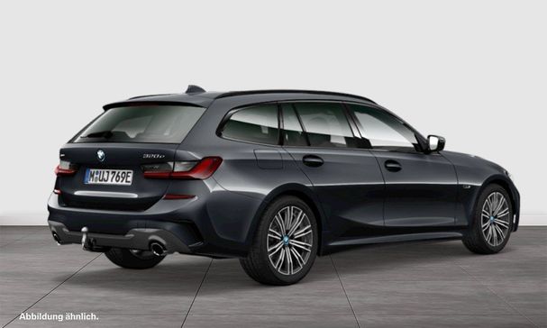 BMW 320 Touring e M Sport xDrive 150 kW image number 2