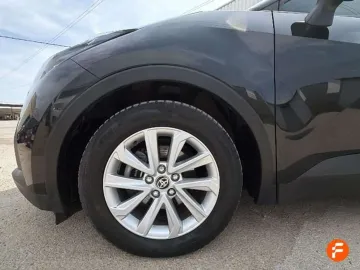 Car image 22
