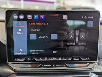 Car image 37