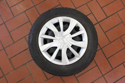 Car image 36