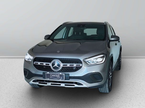 Mercedes-Benz GLA 200 110 kW image number 1