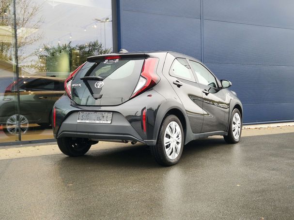 Toyota Aygo 53 kW image number 2