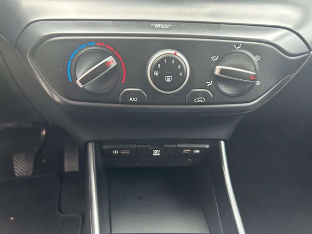 Hyundai i20 1.2 Select 62 kW image number 15