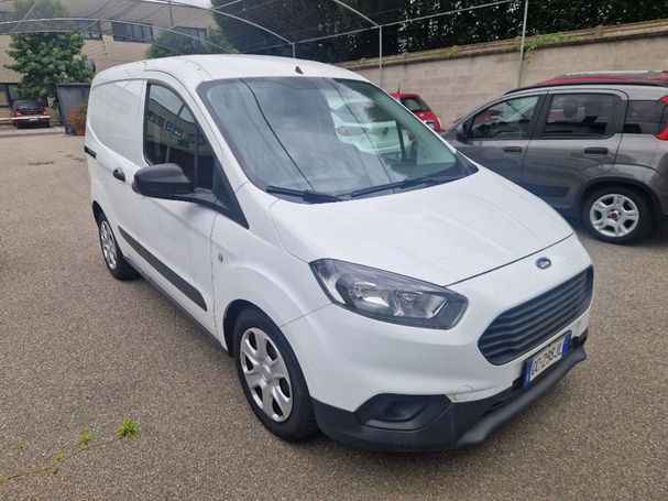 Ford Transit Courier Van 1.5 TDCi 55 kW image number 2