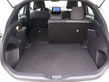 Car image 36