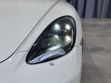 Car image 38