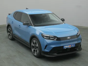 Car image 25