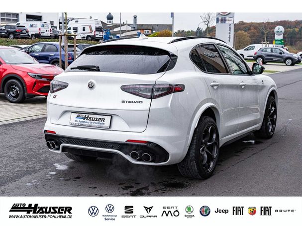 Alfa Romeo Stelvio V6 2.9 Bi-Turbo Quadrifoglio 375 kW image number 2