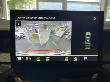 Car image 36