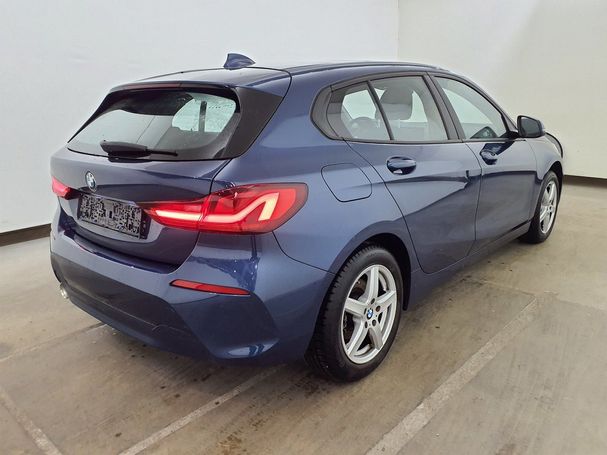 BMW 118i 100 kW image number 6